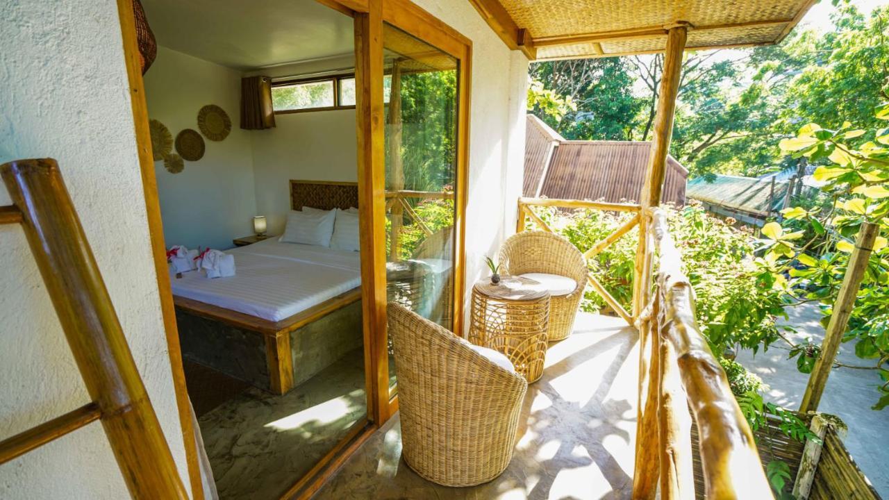 Serenity Hotel El Nido Exterior photo