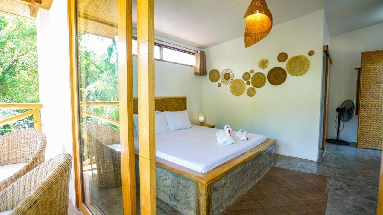 Serenity Hotel El Nido Exterior photo